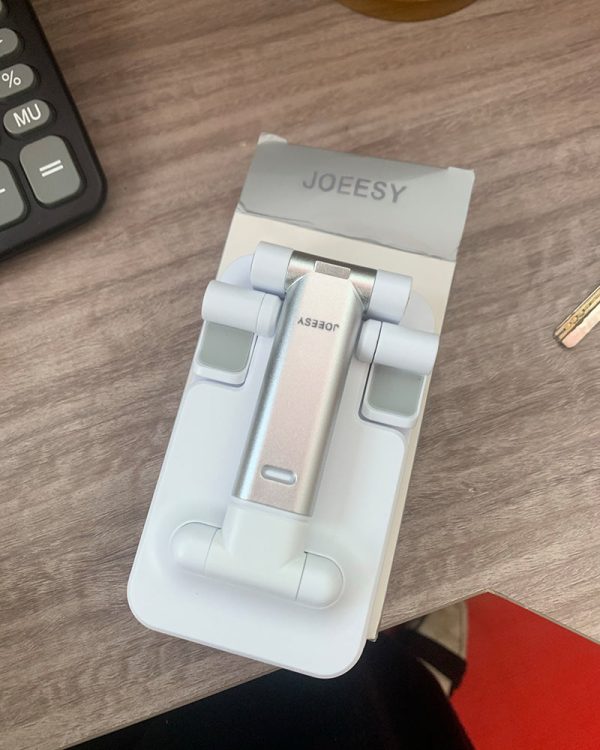 JOEESY is compatible with adjustable phone holders, fully foldable desktop phone holders, base holders, all smartphones and tablets Supply