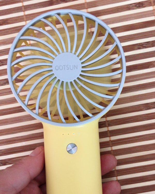 OOTSUN portable fan, portable mini personal fan with mobile power supply | USB rechargeable 2600mAh battery | Handheld desk fan Sale